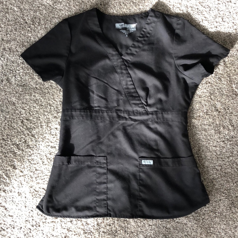 Black greys anatomy scrubs top